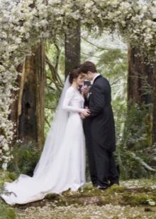 Gaun pengantin Kristen Stewart dari filem Twilight