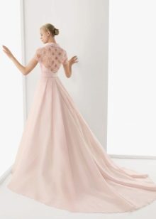 Vestuvių suknelė rožinė su nėriniais