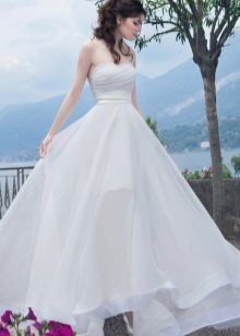 فستان زفاف مع شق من مجموعة فينيسيا من Gabbiano