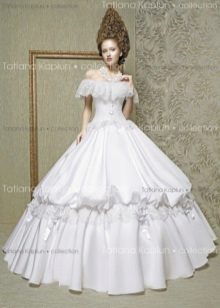 Vestido de novia de la colección Temptation en estilo retro.