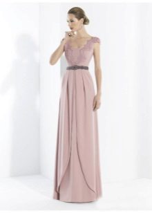 Večerní šaty pro ženy 40 let lila barvy