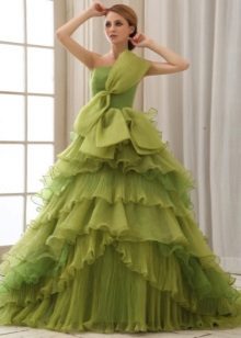 Оливната сватбена рокля