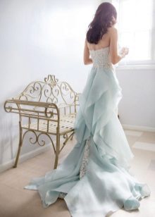 Vestido de noiva branco e azul