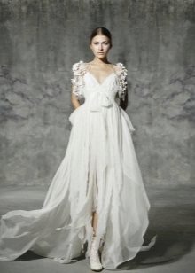 A-Silhouette חתונה שמלה עם שרוול על ידי Yolan כריס