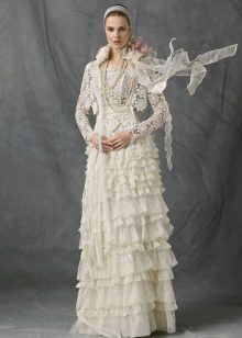 فستان زفاف من المنصة