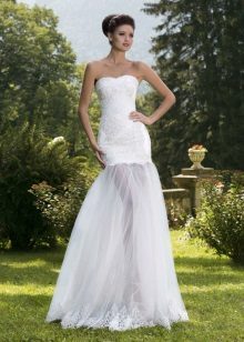 Vestido de novia de la colección Brilliant de Hadassa corto.