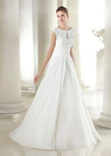 שמלת החתונה המפוארת של סאן פטריק מאוסף האופנה