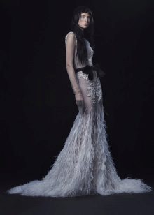 فستان زفاف من فيرا وونغ 2016 إلى الأرض