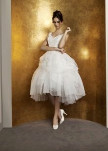 Сватбена рокля от Антония Рива къса великолепна