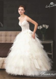 Vestido de novia de la colección de la Melodía de amor de Lady White, magnífico.