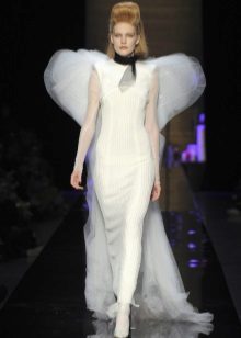 Vestido de noiva por Jean Paul Gaultier