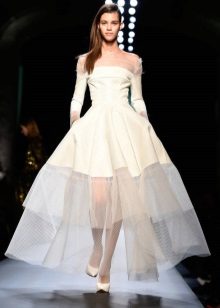 שמלת כלה בסגנון של קשת חדשה מאת ז'אן פול Gotye