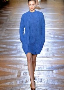 Pletené šaty s svetr