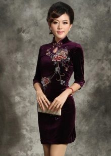 Kinesisk stil kjole med ærmer