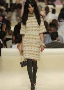 Chanel Tweed Kjole med Ermer
