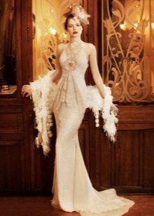 Suknelė su kailio skara Gatsby stiliaus