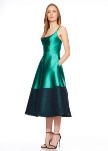 Grøn silke kjole