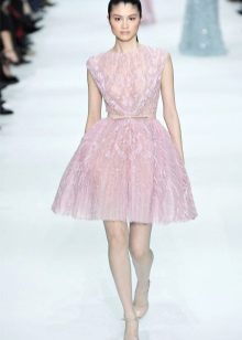 Suknelė stiliaus rožinė stiliaus