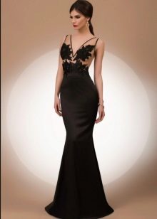 Dress fitting for women with the figure Hourglass
