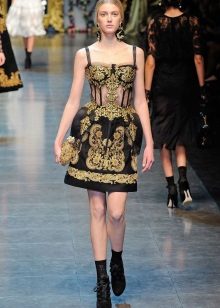 Barok kort kjole