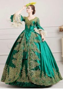 Baroque dress green