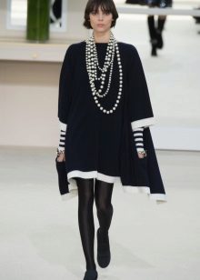 Toamna rochie liberă de la Coco Chanel