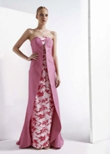 Růžové šaty bez ramínek