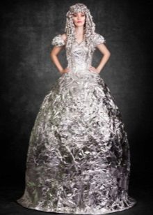 Vestido de aluminio