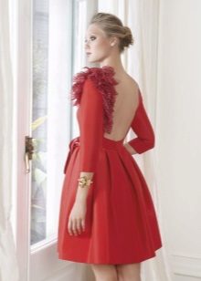 Fluffy dress with open back cocktail