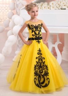 Švelni geltona suknelė 11 metų mergaitei