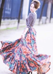 lumilipad na floral print skirt