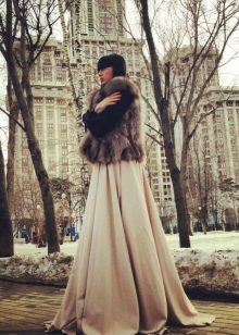 pūkuotas žiemos sijonas