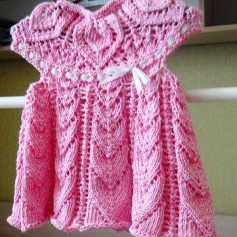 Tricotarea unei rochii tricotate