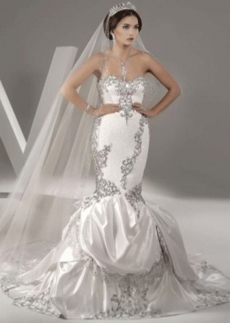 فستان زفاف بروكيد