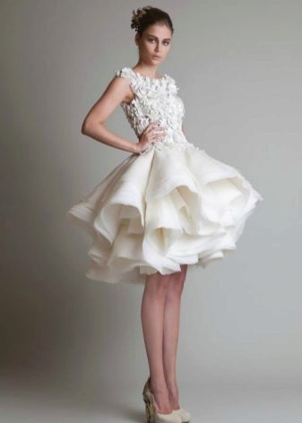 Magnífico vestido de novia corto