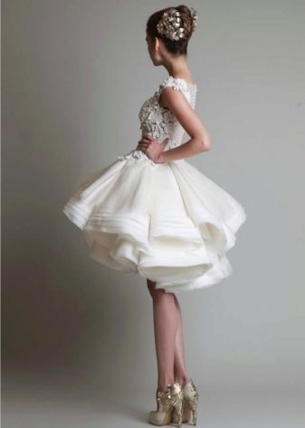 فستان زفاف رائع قصير