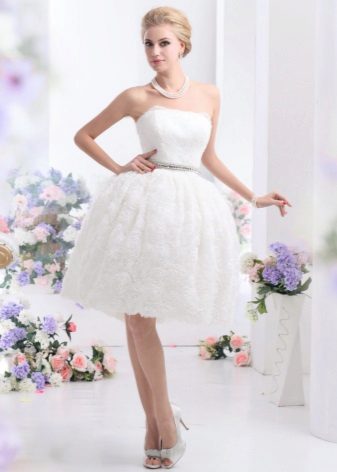 فستان زفاف رائع جدا قصيرة