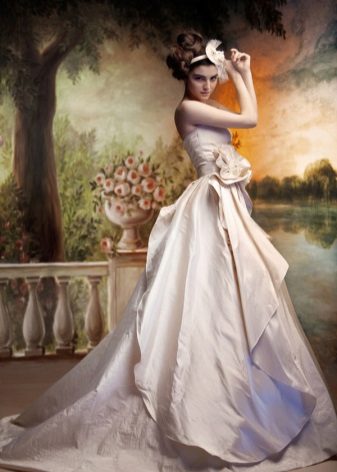 Svetlana Lyalina puiki vestuvių suknelė