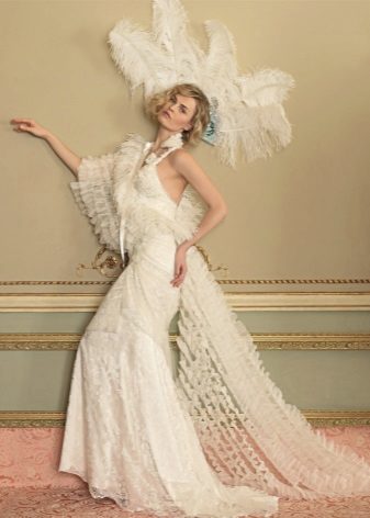 Vestido de noiva em estilo retro por Yolan Chris