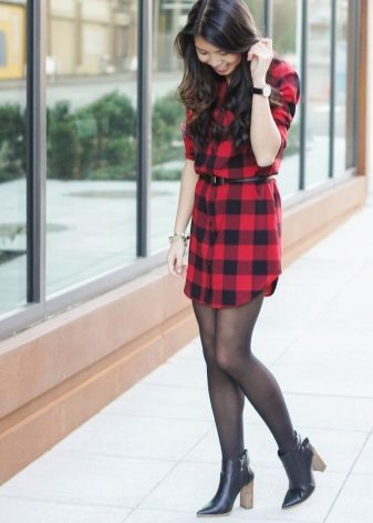 Mid-thigh red-black check shirt dress
