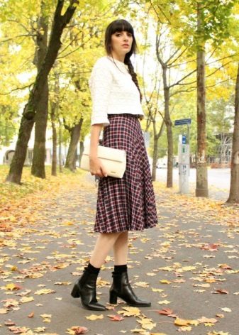 Plaid Conical Skirt