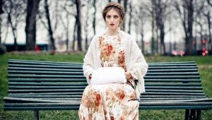 Kjoler i russisk stil - for et lyst etnisk utseende