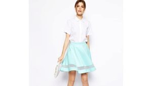 Flared kjolar: hur man väljer en flared kjol och vad ska man ha på sig med?
