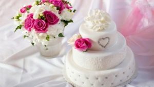 Baltas vestuvių tortas: dizaino idėjos ir deriniai su kitomis spalvomis