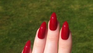 Shapely red nail design
