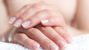 Franse manicure ontwerpregels voor schellak voor korte nagels