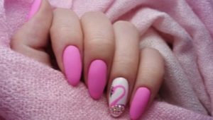 Pink Gel Polish: avec quelles couleurs le combiner et quel design choisir?