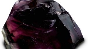 Obsidian: trăsături, proprietăți și soiuri