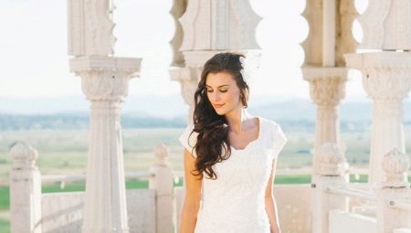 Bescheiden bruidsjurk - de perfecte oplossing voor kuise bruiden