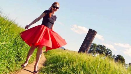 Populära stilar och modeller av sommar kjolar
